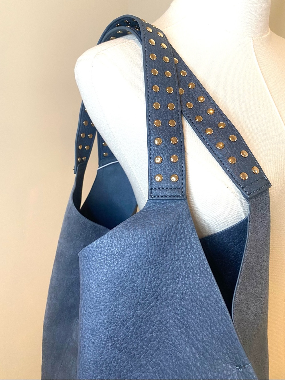 Shiraleah Blue Hobo Tote Bag with Studded Strap, Suede & Faux Leather - Picture 4 of 11